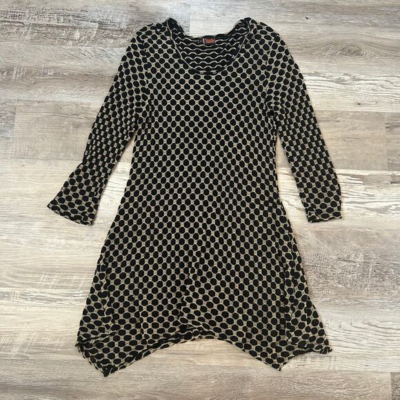 Tianello Laggenlook Dot Tunic Top M Black Tan Textured Knit Asymmetrical Hem - Picture 1 of 10
